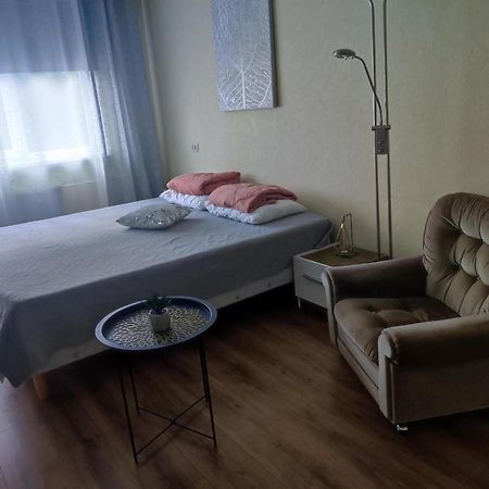 Estonia Pst 26 Apartamento Kohtla-Järve Quarto foto